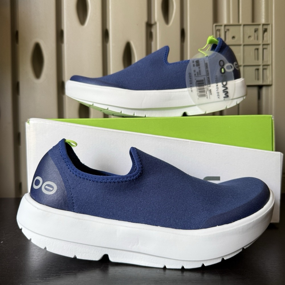 Oofos OOmg Eezee Women's Size 8 Slip On Recovery Sneakers Blue Comfort Shoes